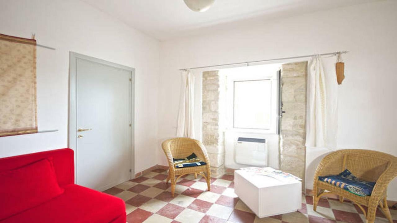 Вилла Casa Elvira Basilico San Valentino in Abruzzo Citeriore Экстерьер фото